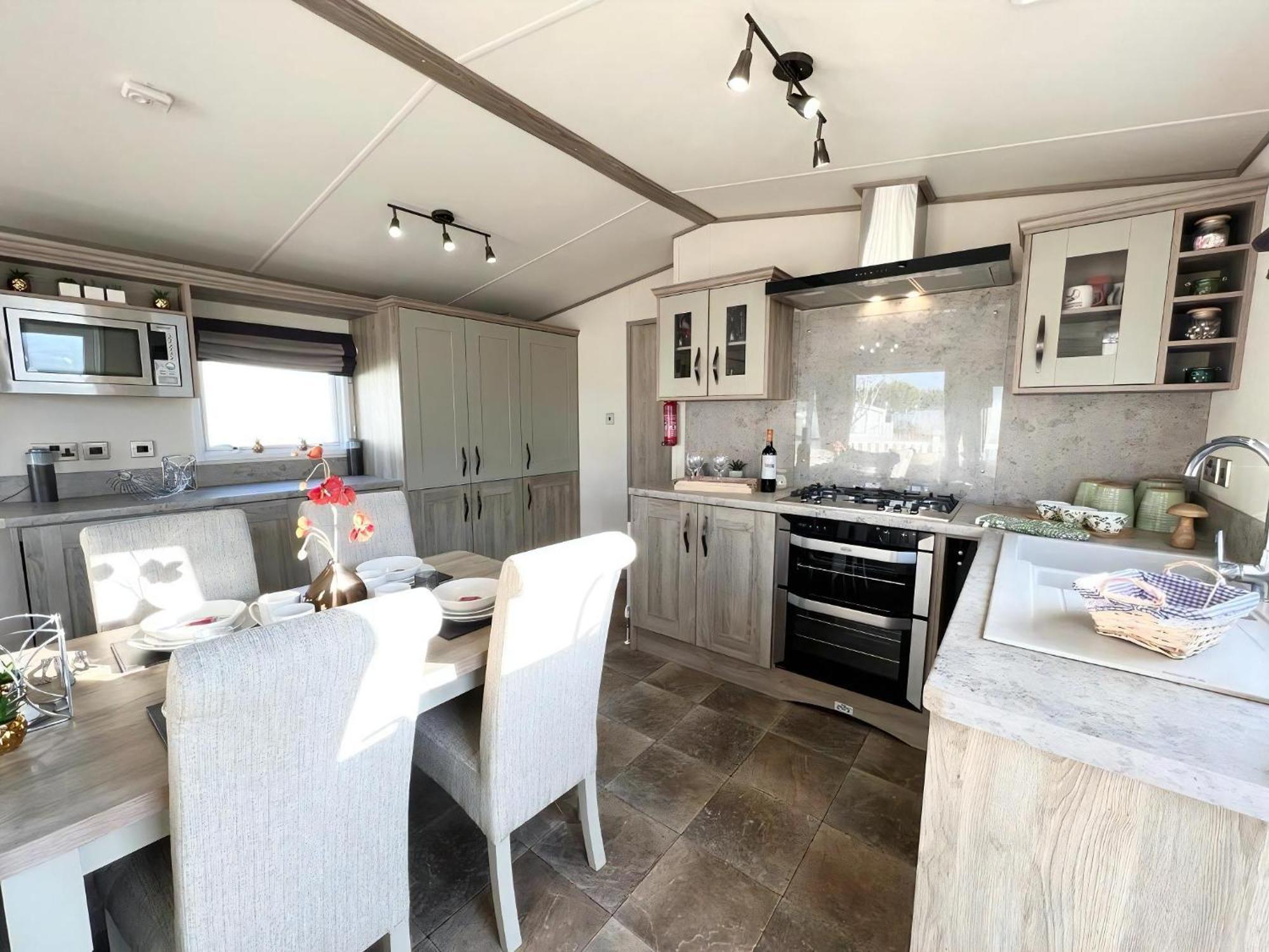 Stunning Caravan With Full Lake View At Southview Holiday Park Ref 33004Ml Скегнесс Экстерьер фото